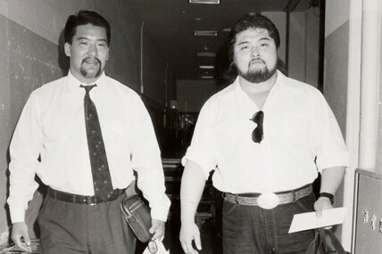 欧州遠征で珍道中を繰り広げた蝶野正洋(左)と橋本真也(1989年)